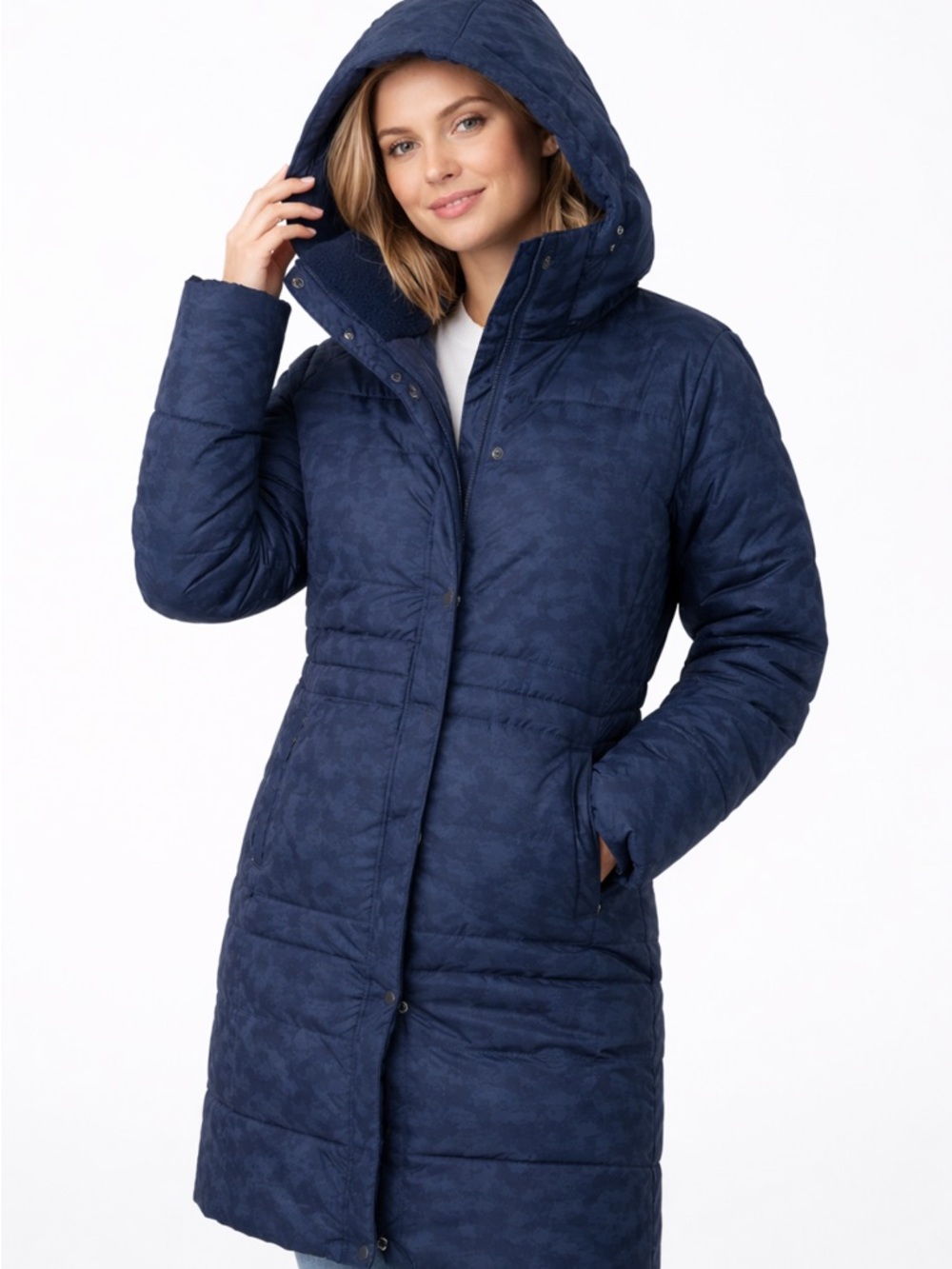 Columbia Parka womens Camo Blue puffy warm coat size 
Large NWOT mid length